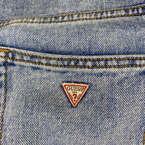 GUESS high waisted mom jeans - Picture 5 of 10